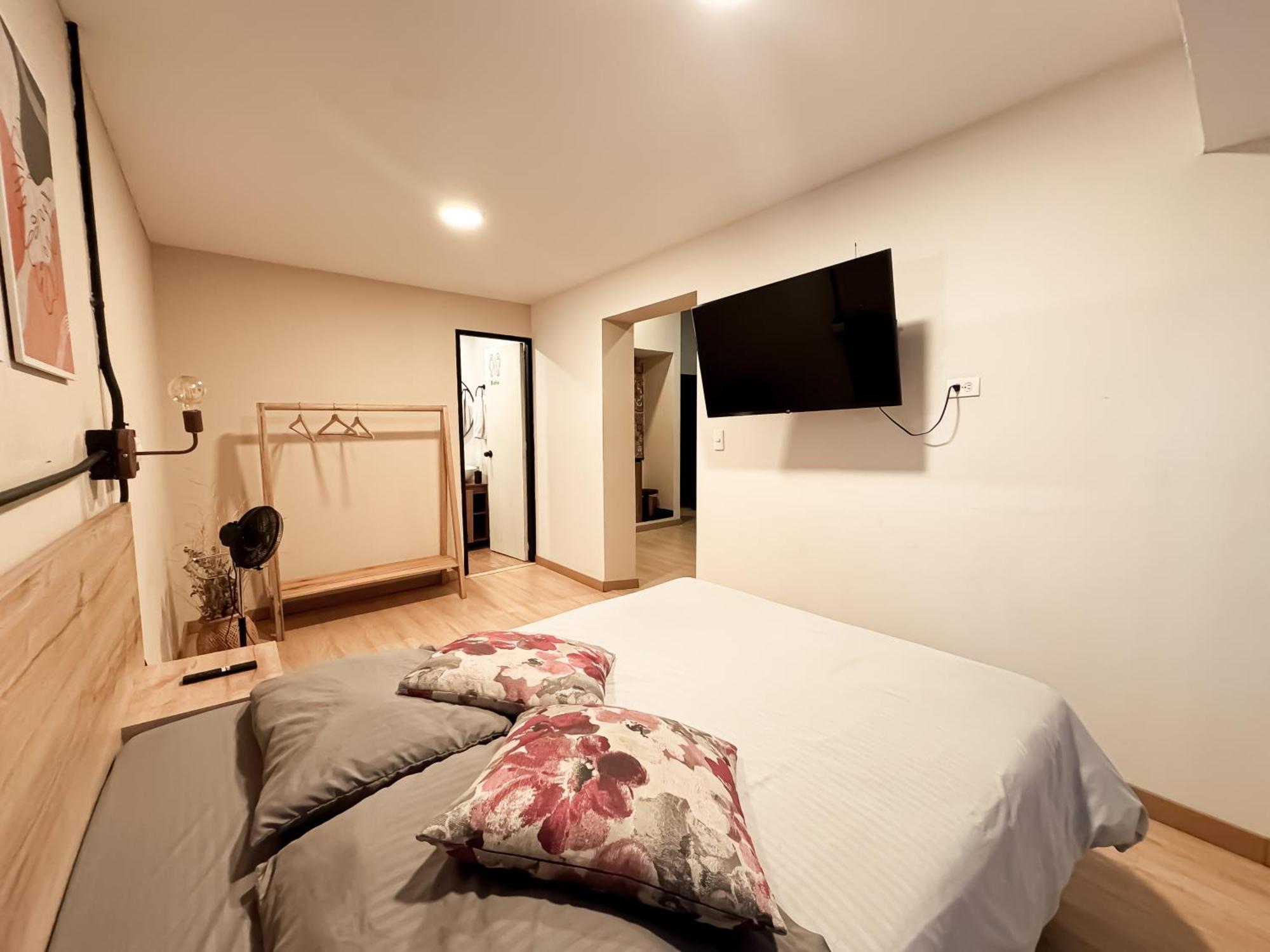 Apartment Arrendamiento Nuevo Con Balcon By Roots Nid202