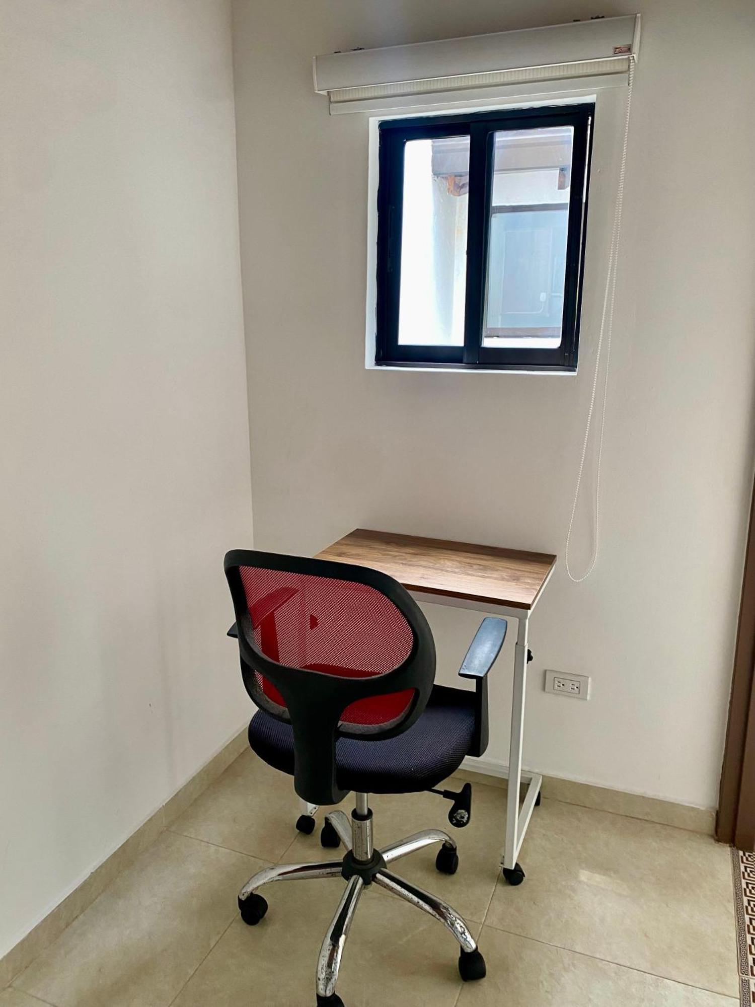 Apartment Amplio Y En Laureles *