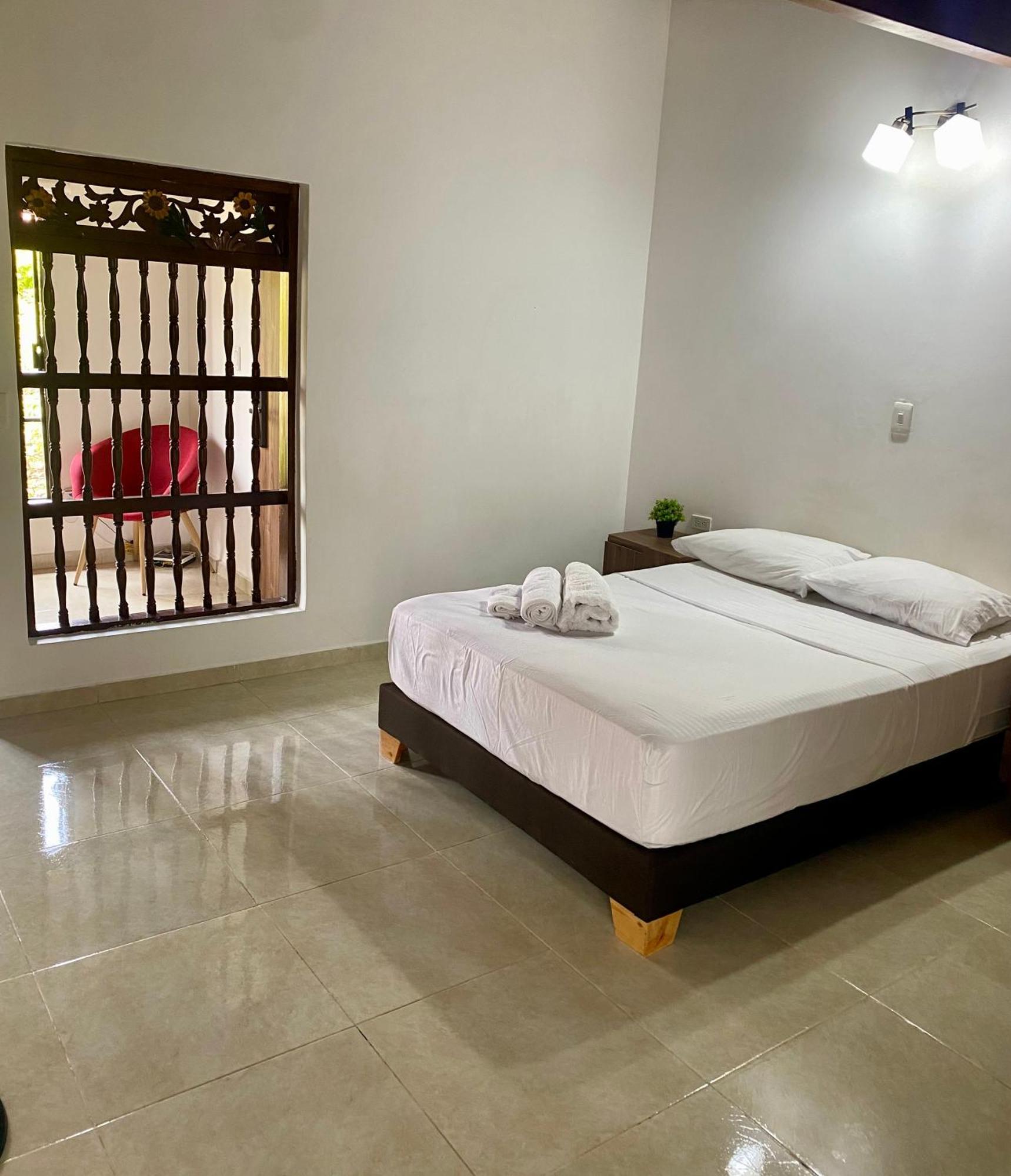 Apartment Amplio Y En Laureles Medellin
