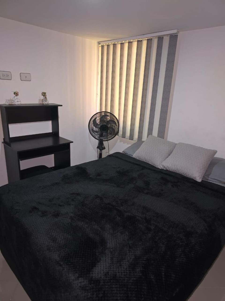 Apartment En Tricentenario Medellin