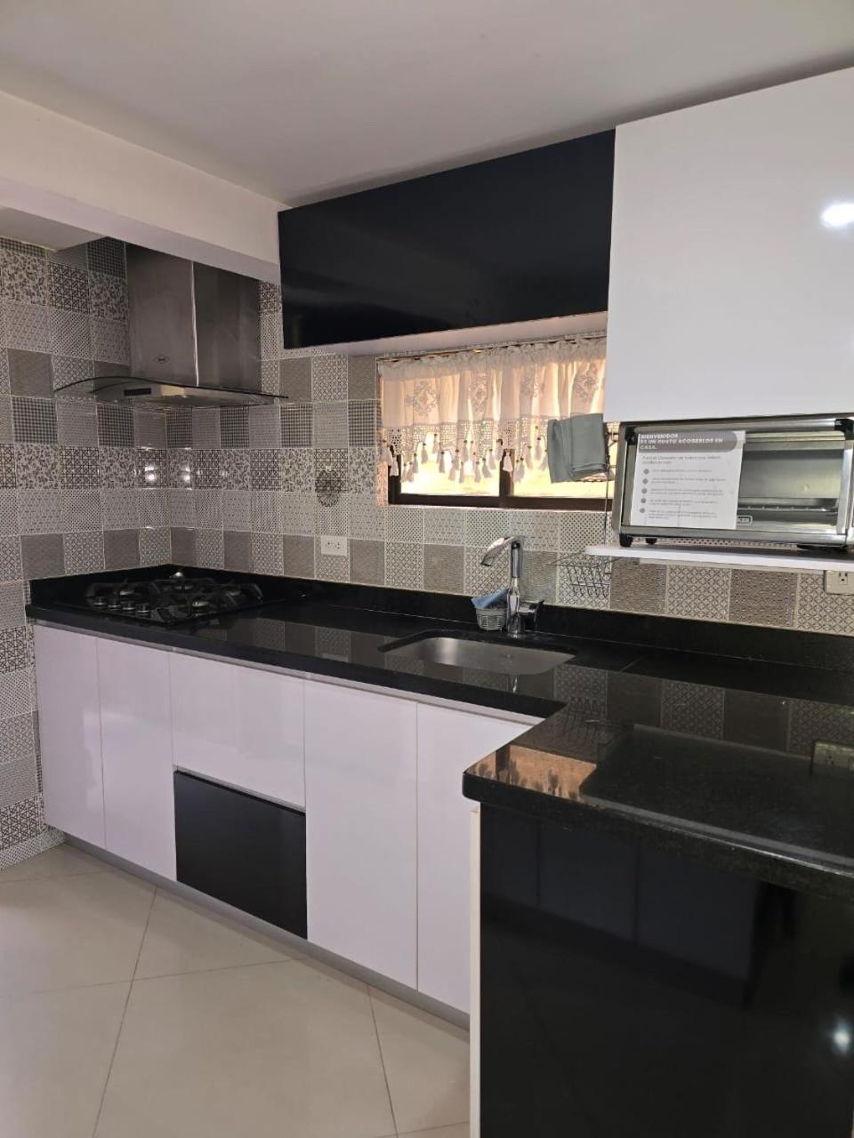 Apartment En Tricentenario *