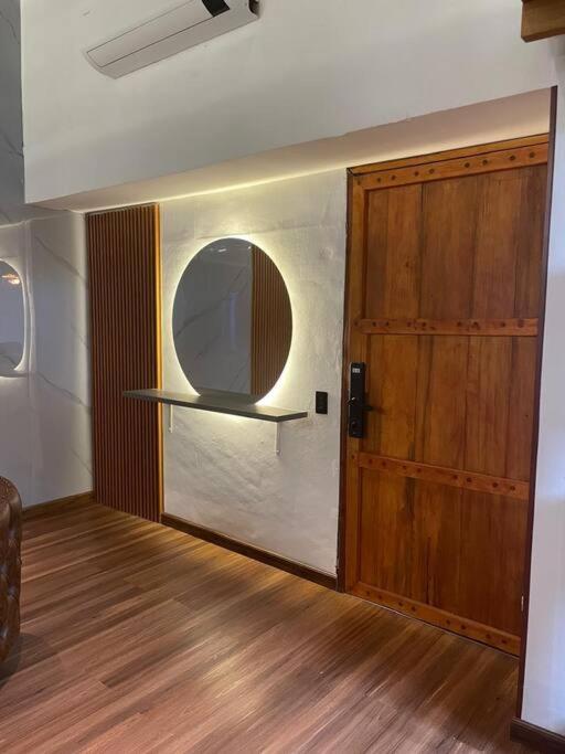 Exclusivo Apartaloft Privado Frente Parque Lleras Apartment