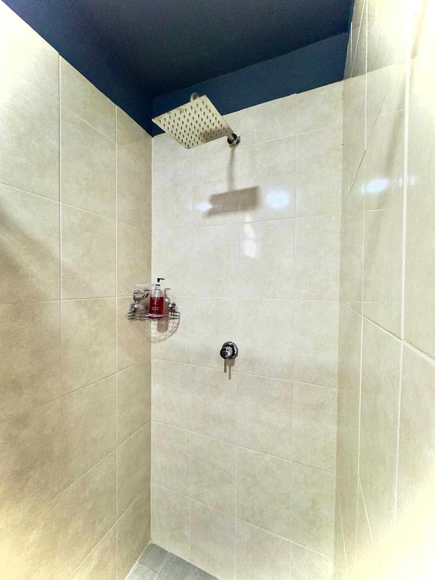 Spacious Dream House Laureles Apartment *