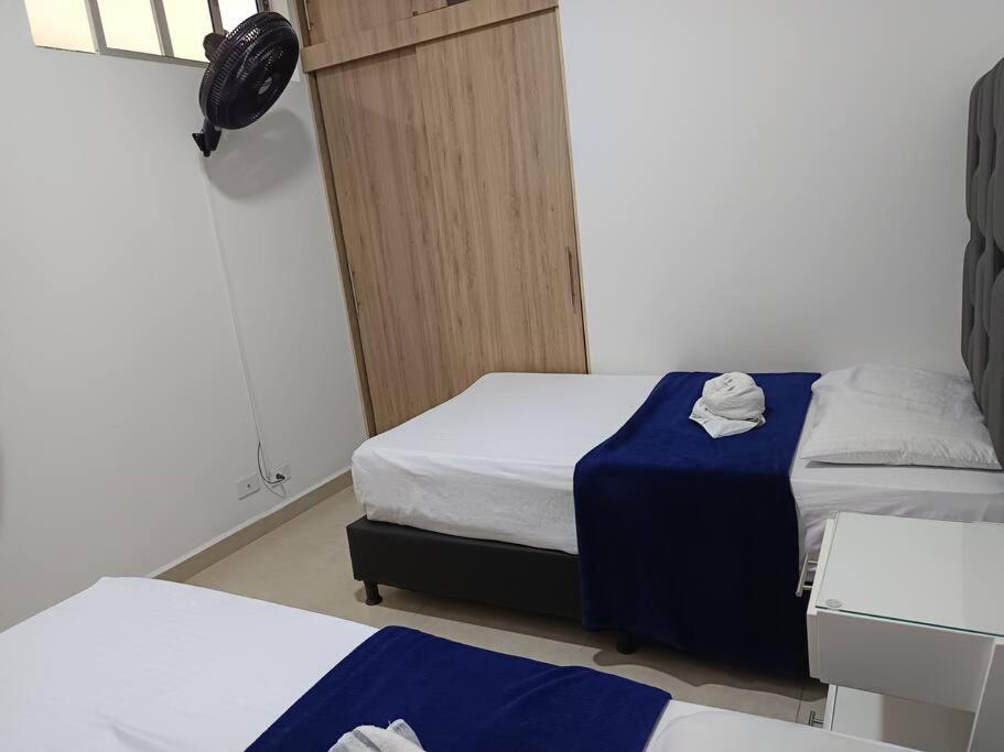 2 Alcobas, Cerca Del Cc Obelisco 301 Apartment Medellin