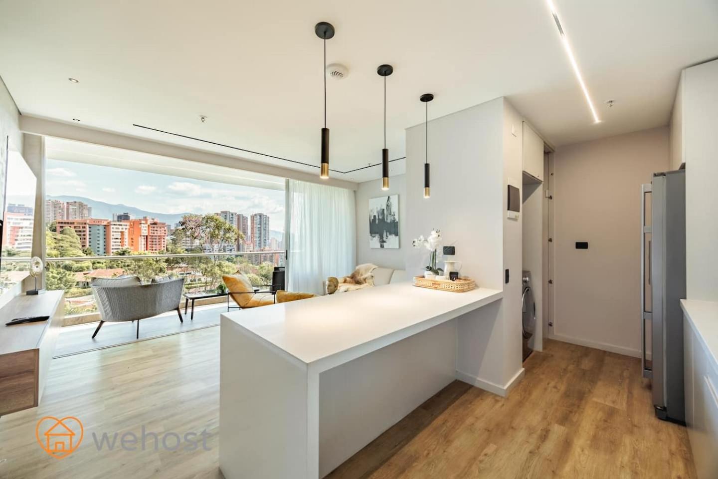 17th Floor 2 Bedrooms Ac Pool & Gym 1704 Apartment Medellin