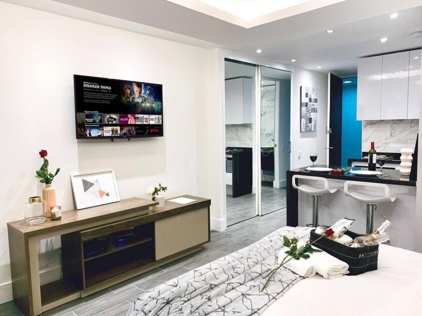Luxurious 5 Stars With Ac & Amazing Views