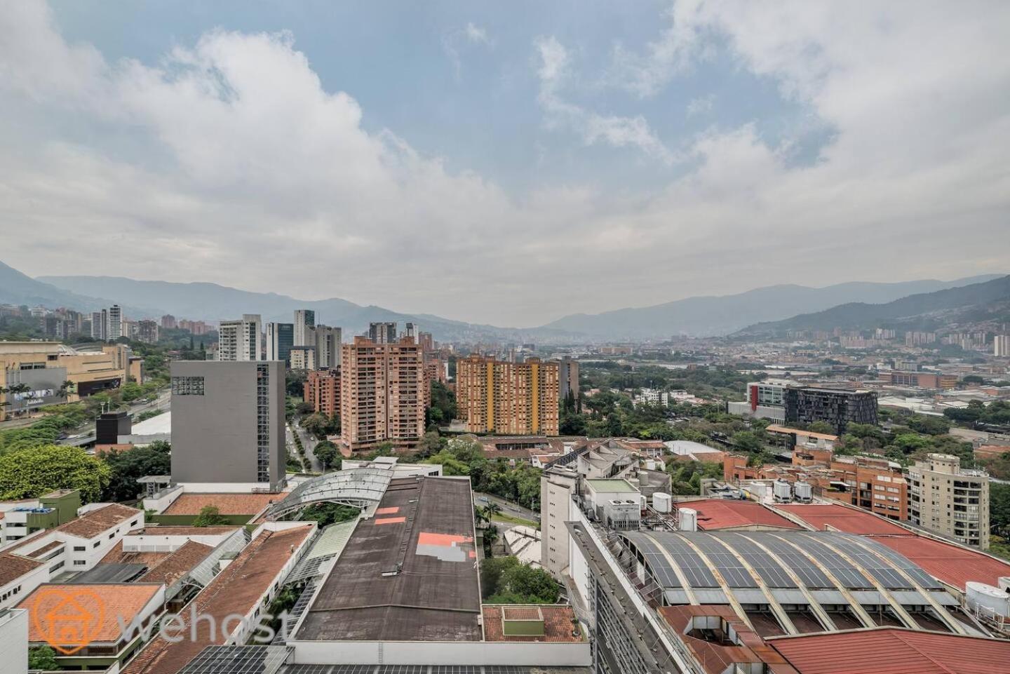 Luxurious 5 Stars With Ac & Amazing Views Apartment *