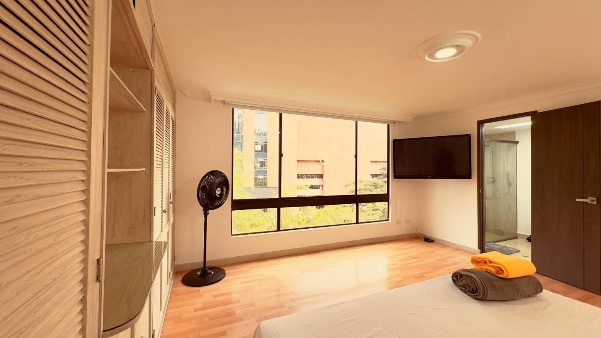5 Hab, Espacioso, Piscina, Al Lado Del Tesoro! Apartment *