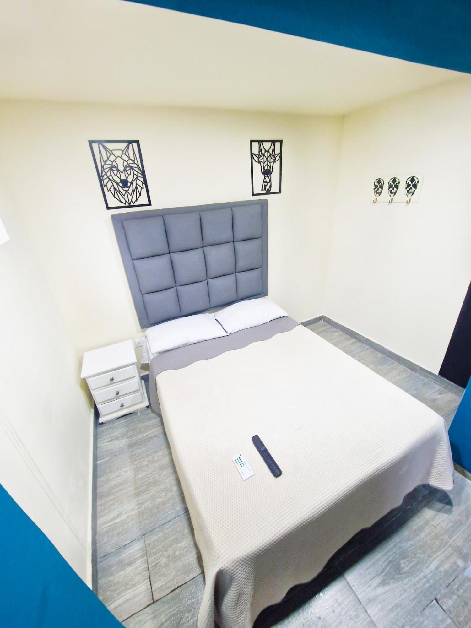 Urban 8 Bedrooms At Poblado Medellin