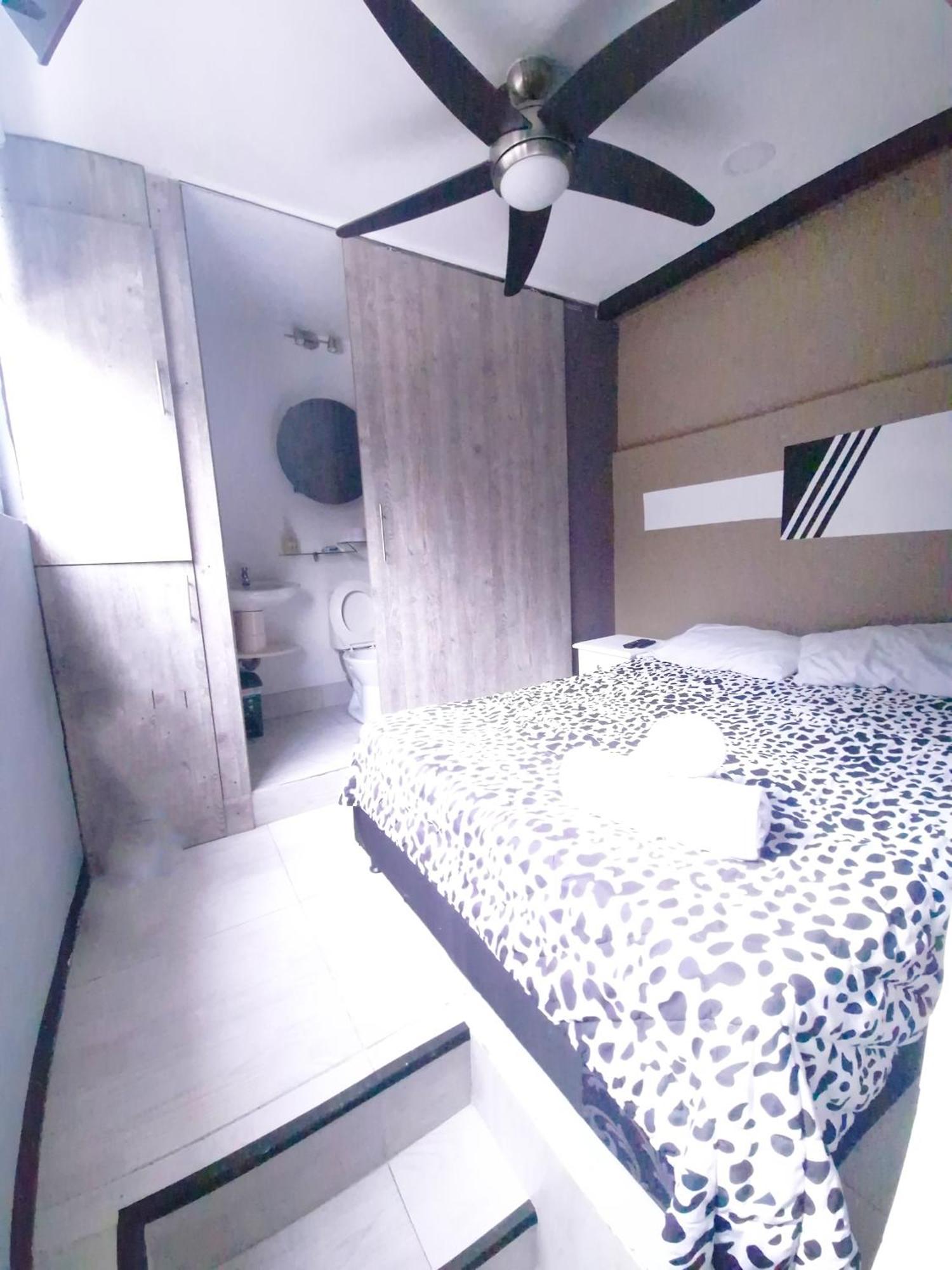 Urban 8 Bedrooms At Poblado *