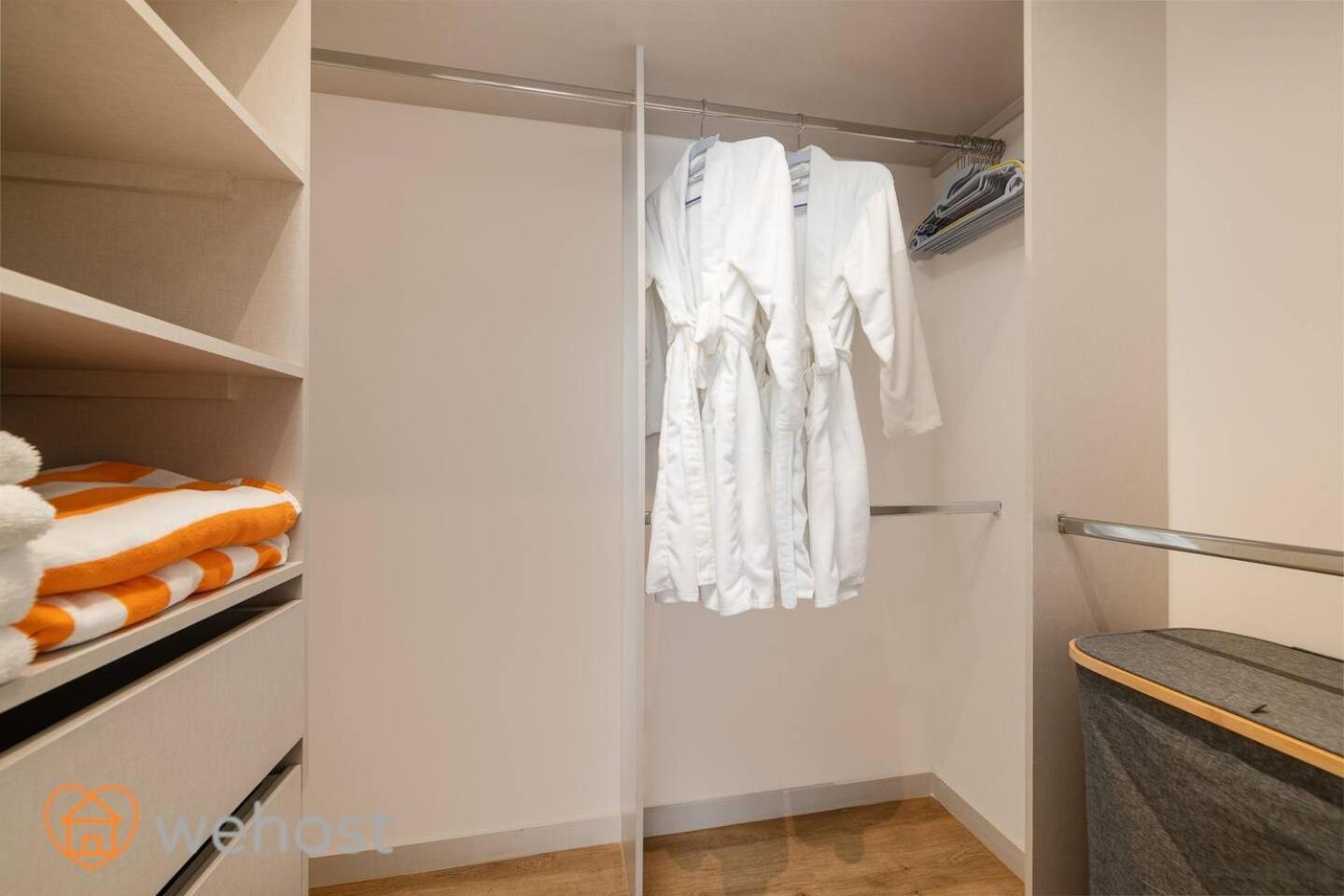 25th Floor Luxury 2 Bedrooms Ac Pool & Gym 2503 Apartment *