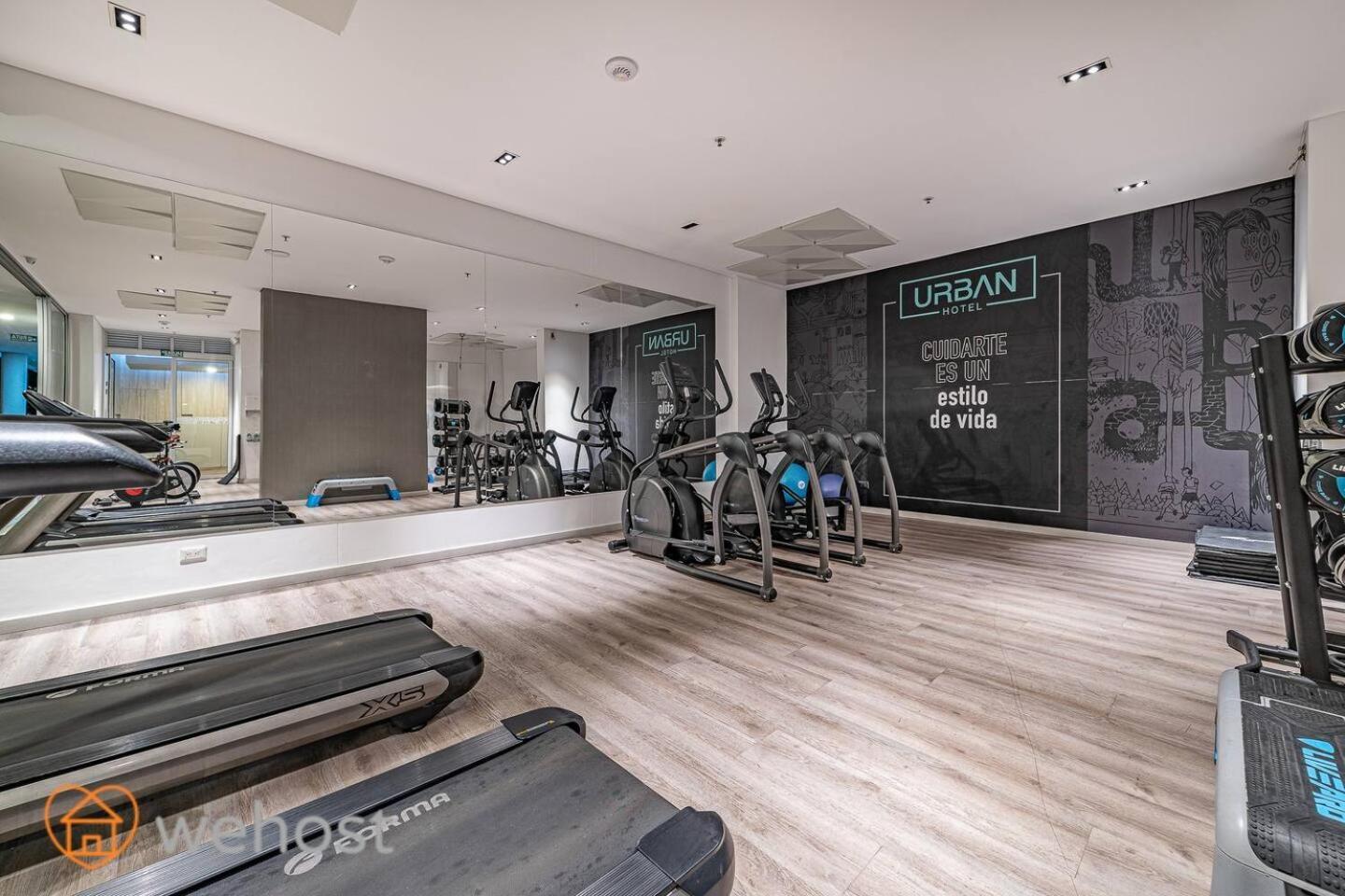 25th Floor Luxury 2 Bedrooms Ac Pool & Gym 2503 *