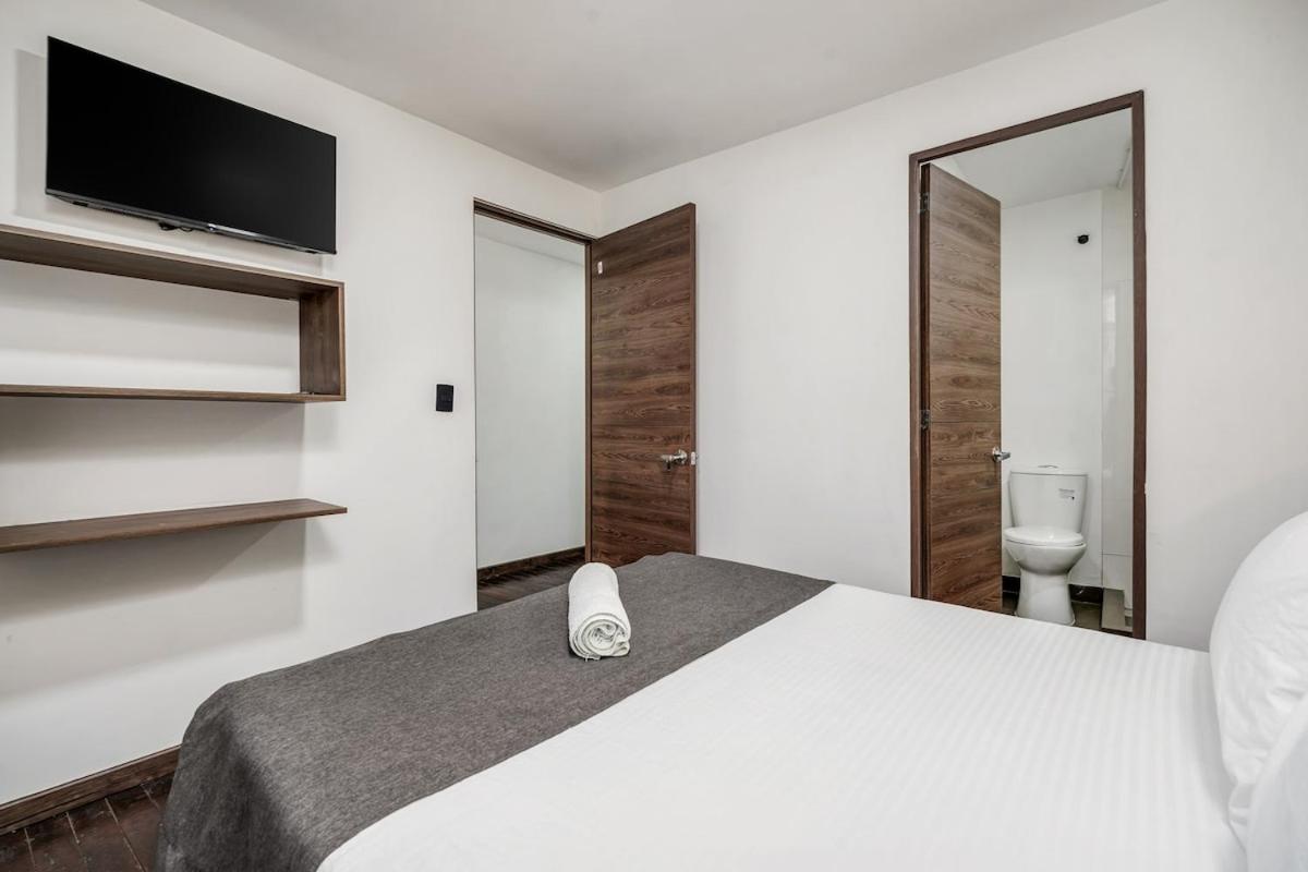 Nowa Terra Ph - Heated Small Pool, Bbq & Ac Lleras Park *