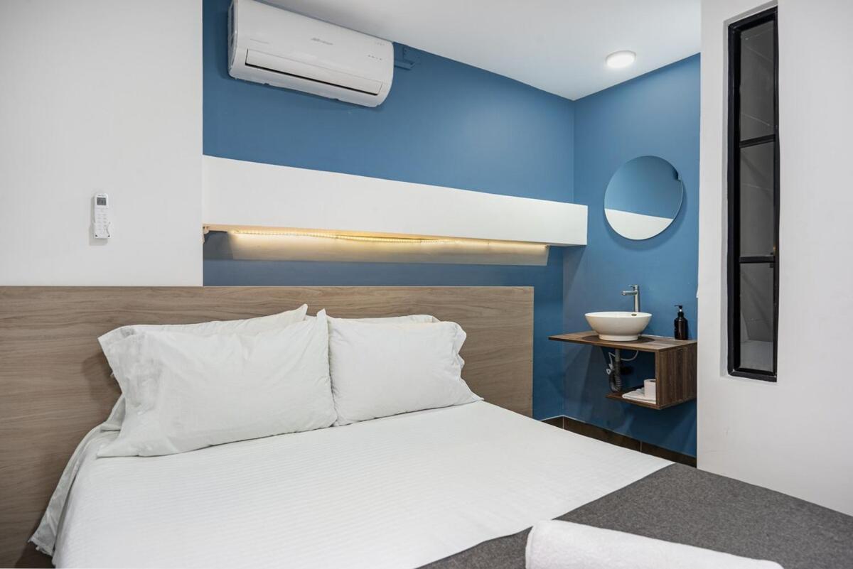 Nowa Arya Ph - Huge Hot Tub & Ac Steps From Lleras Park