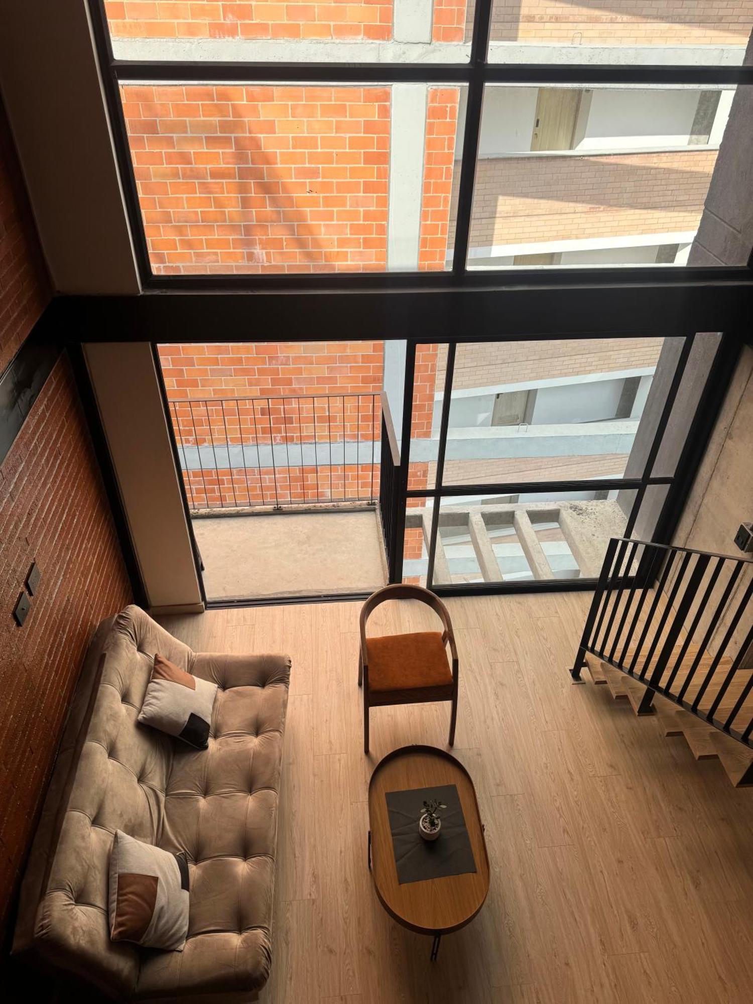 Base Loft Apartment *