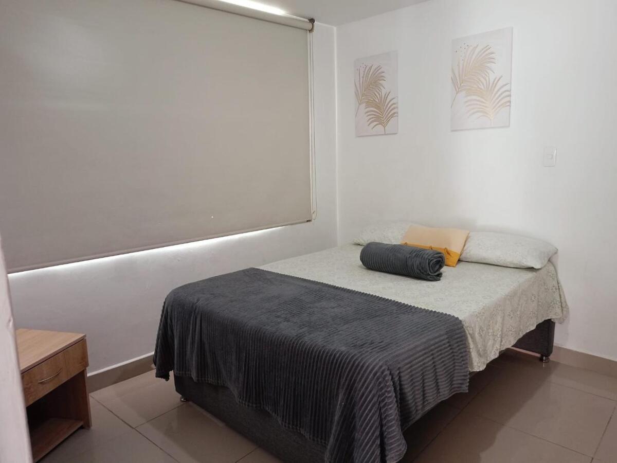 Apartamento Excelente Ubicacion En La 70-laureles