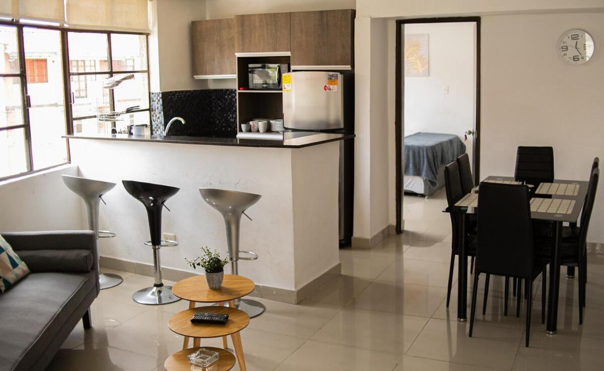 Excelente Ubicacion En La 70-laureles Apartamento Medellín
