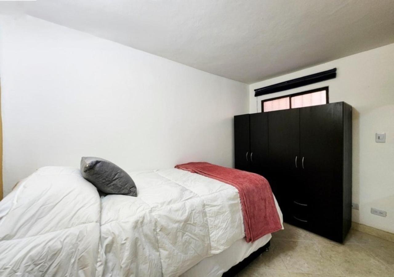 Casa Ideal Medellin, Amplia, Calida Y Estrategica Holiday home Medellin