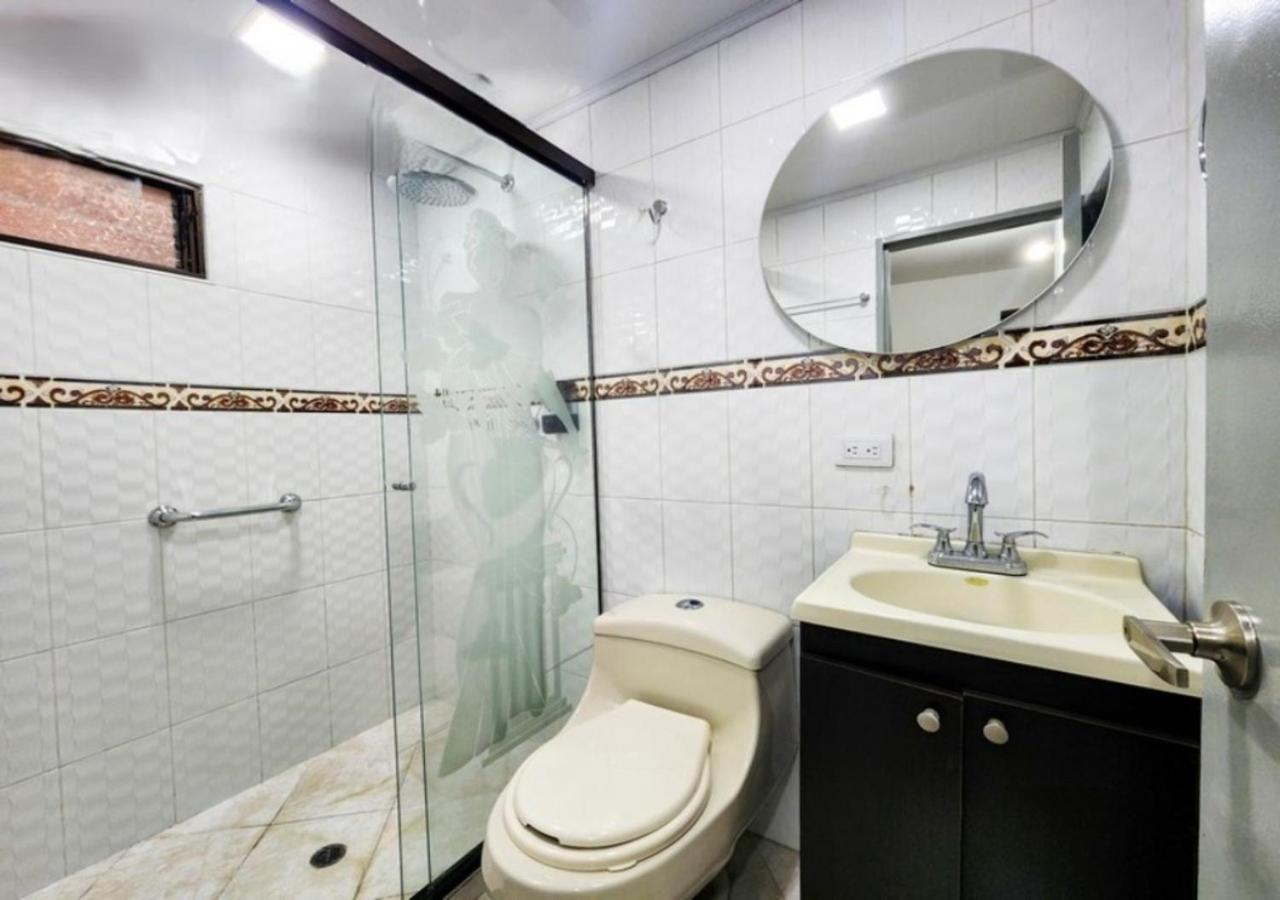 Holiday home Casa Ideal Medellin, Amplia, Calida Y Estrategica Medellin