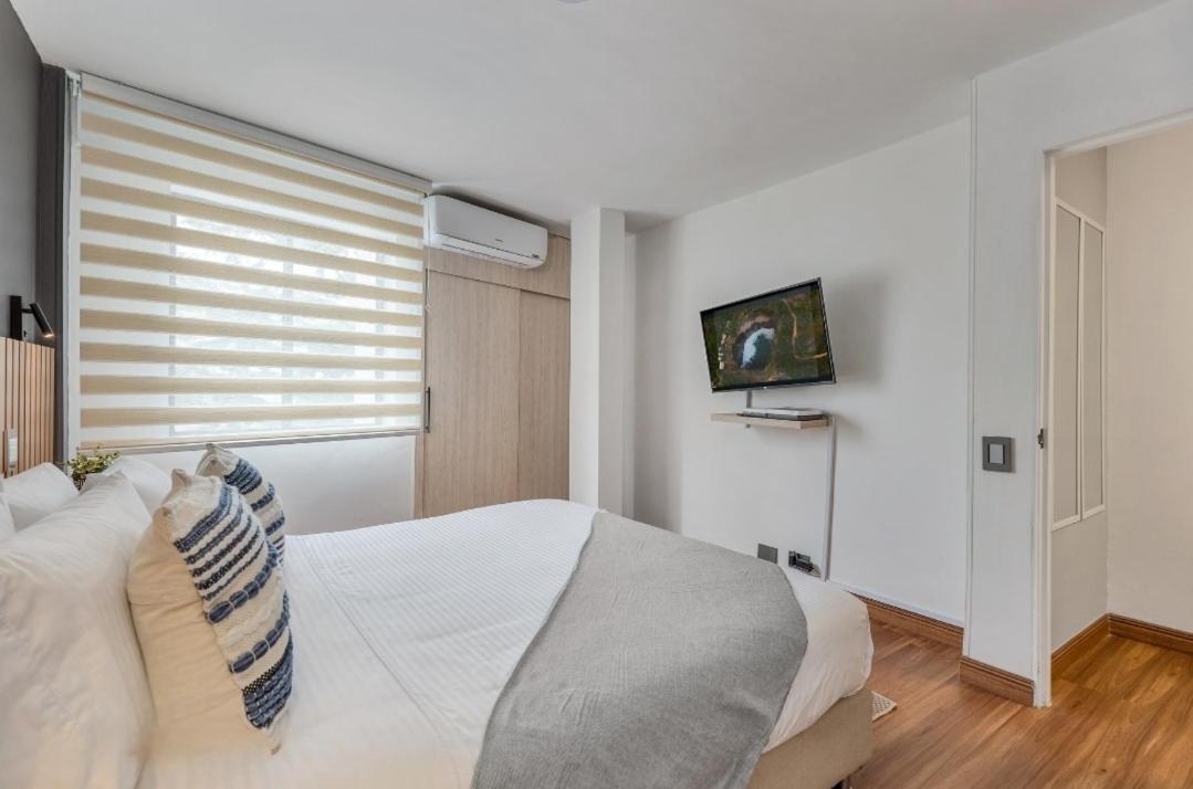 Con Aire Laureles201 Apartment *