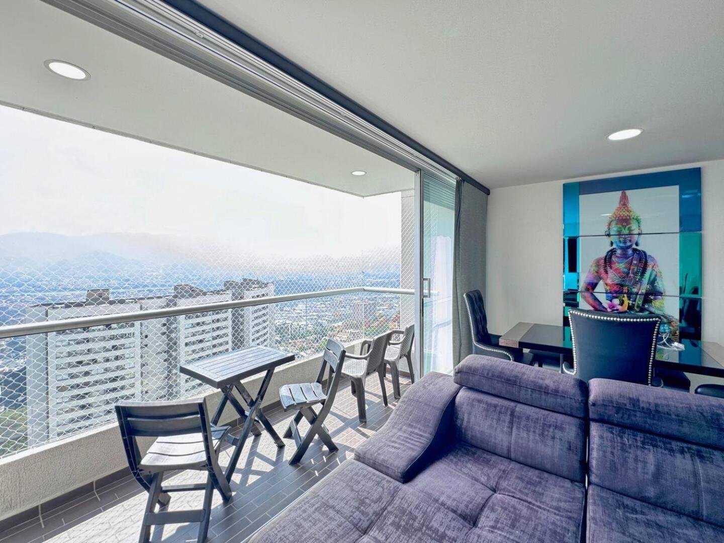 3br Panoramic Near Country Club El Poblado *