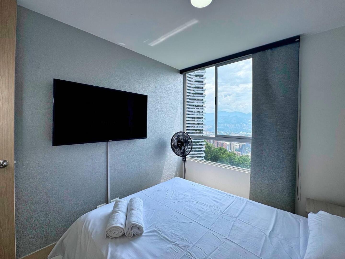 3br Panoramic Near Country Club El Poblado * Medellin