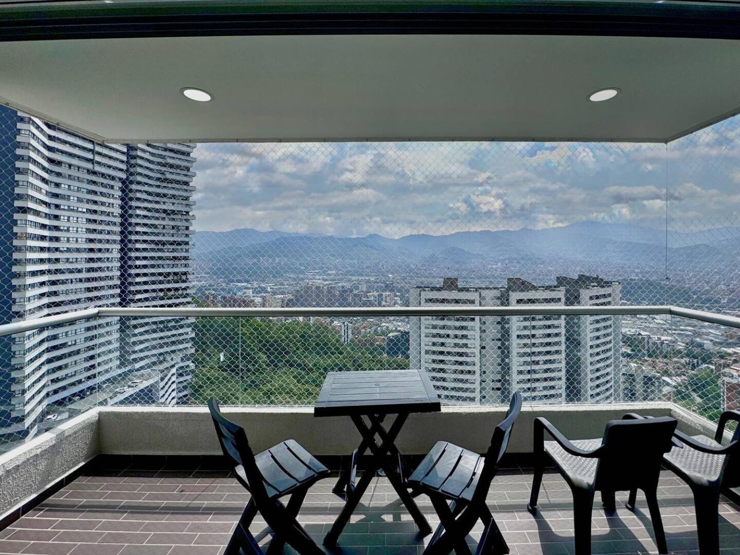 3br Panoramic Near Country Club El Poblado Medellin