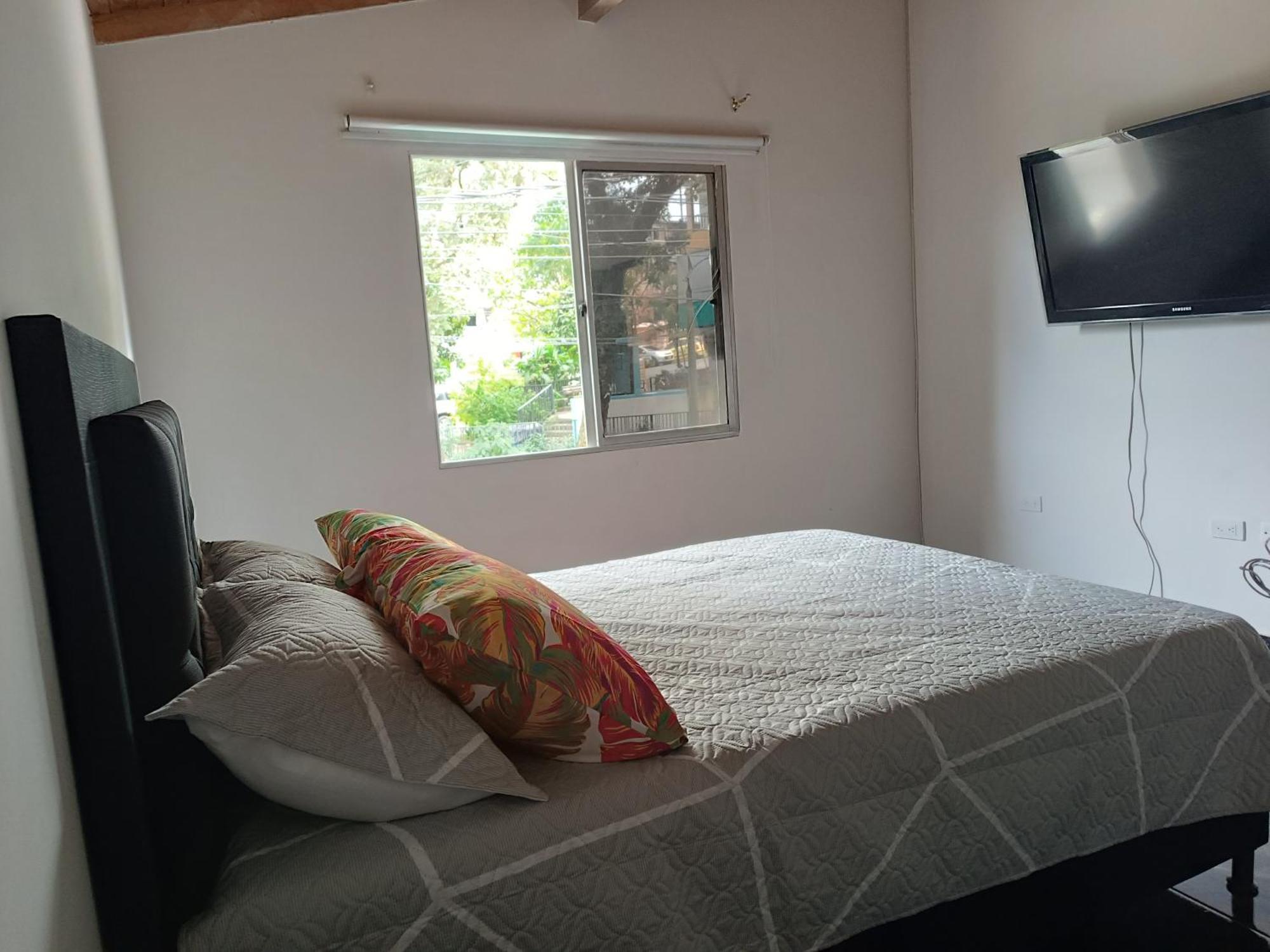 Confortable Apartamento-graffiti Tour * Medellin