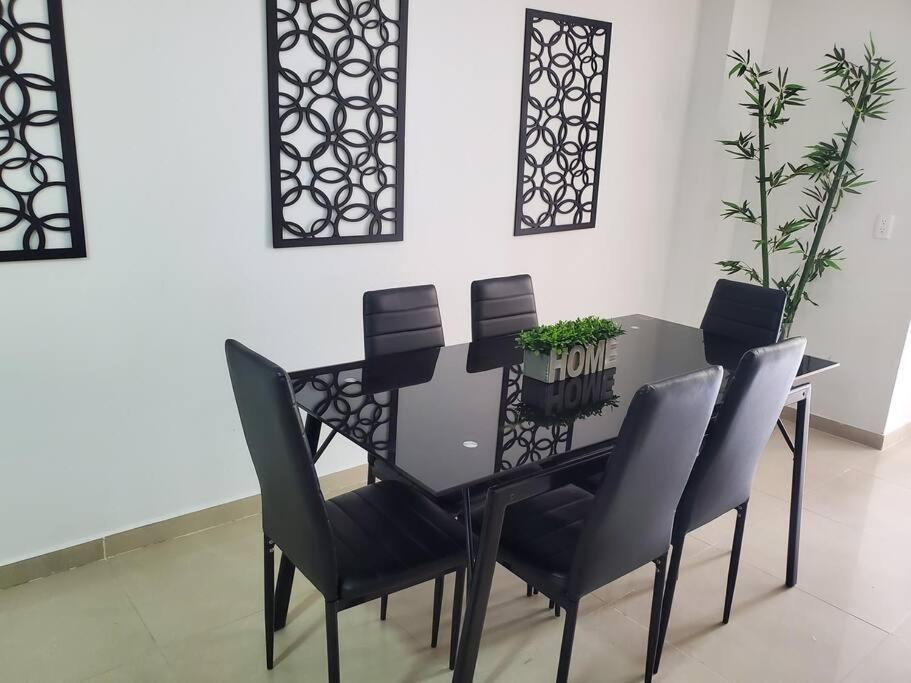Apartment Amplio En Laureles De 4 *