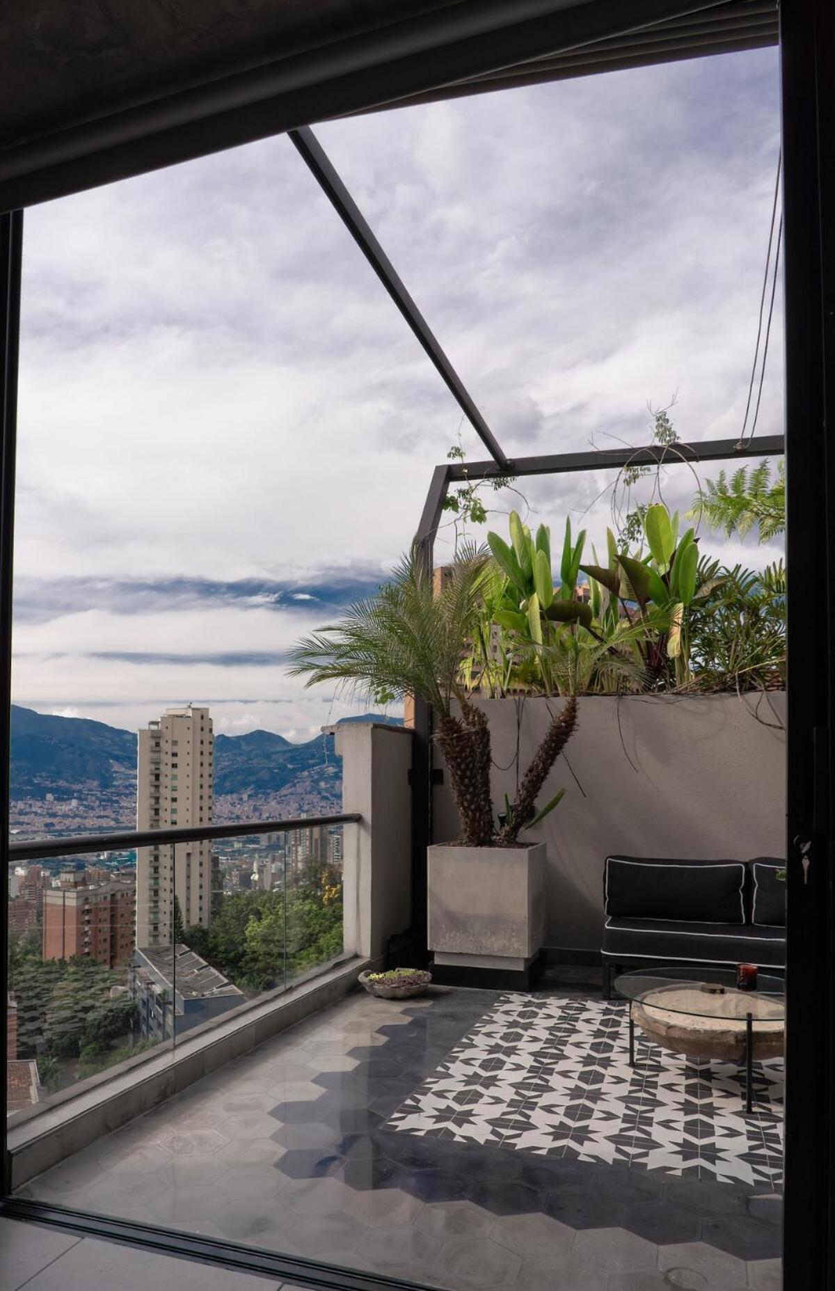 Vive Pisoverde - A Loft With A Soul Medellin