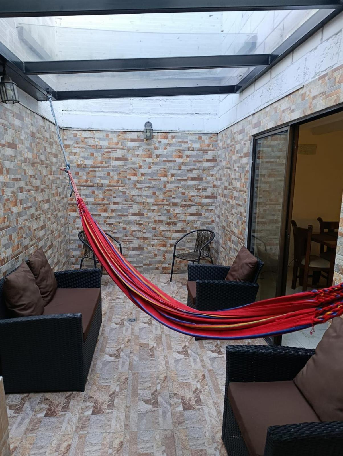Espectacular Casa Familiar Medellin