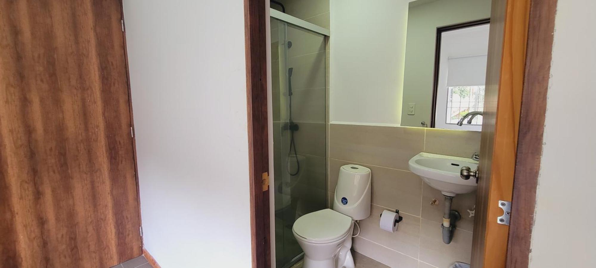 Guest house Amazing House With Turkish Steam Near Exito Laureles
