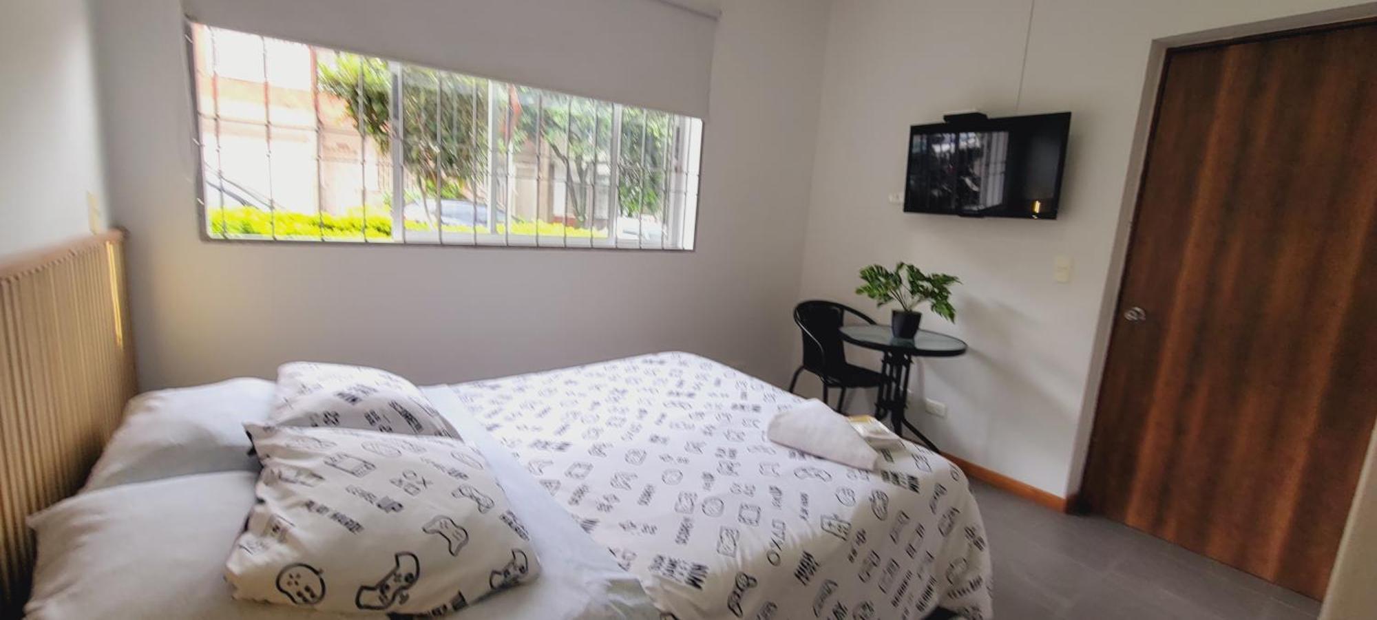Amazing House With Turkish Steam Near Exito Laureles Guest house *