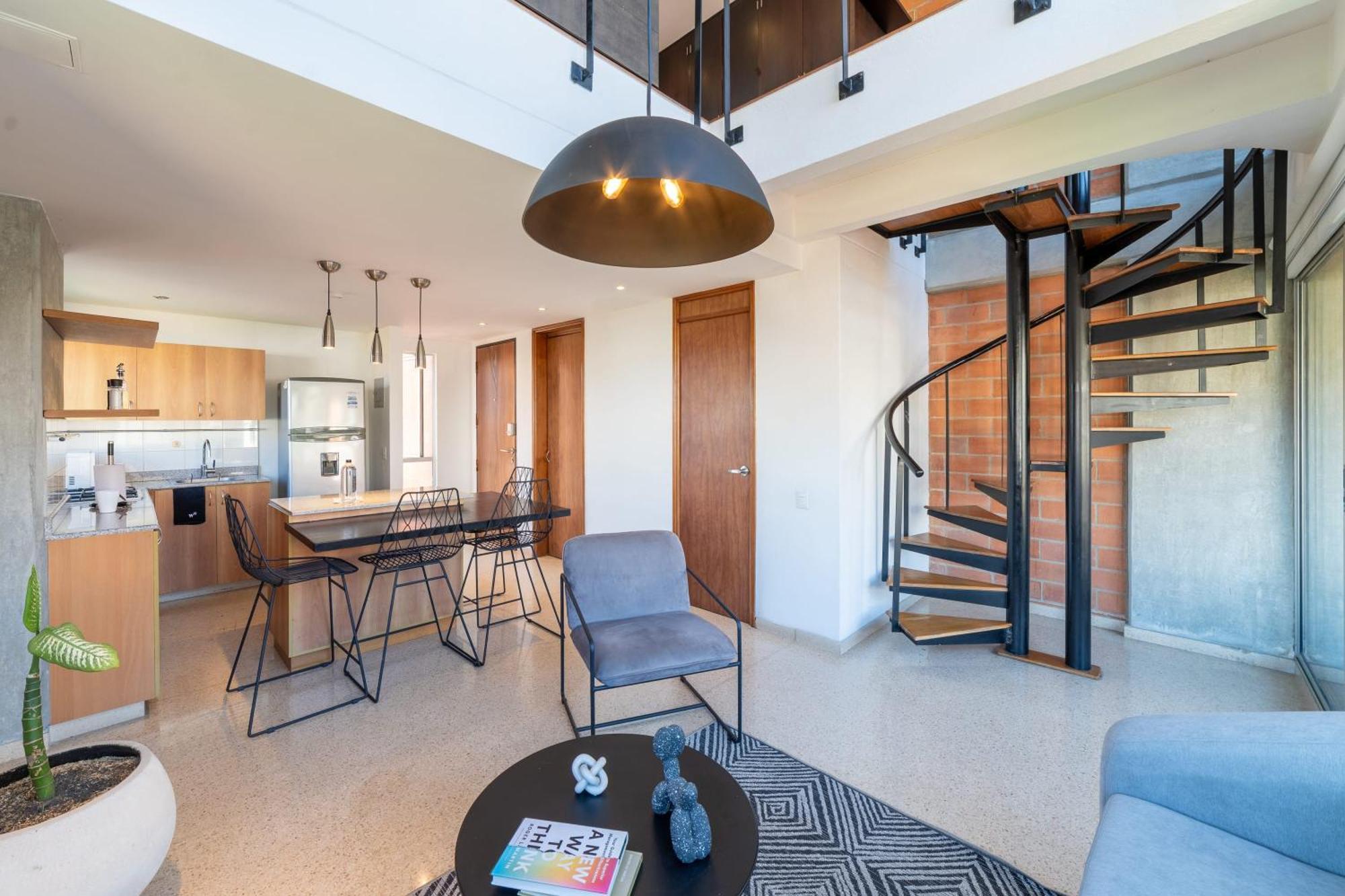 Comfy Duplex In Poblado