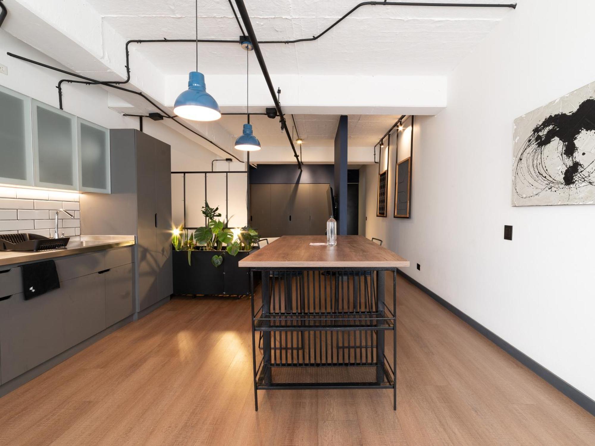 Enchanted Elegance In Laureles Apartment *