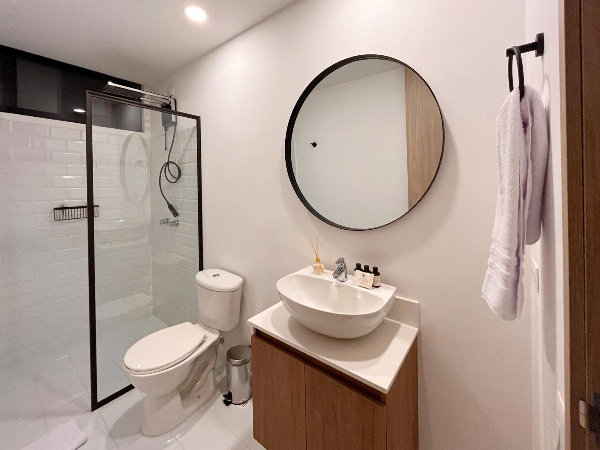 Apartment Enchanted Elegance In Laureles Medellin