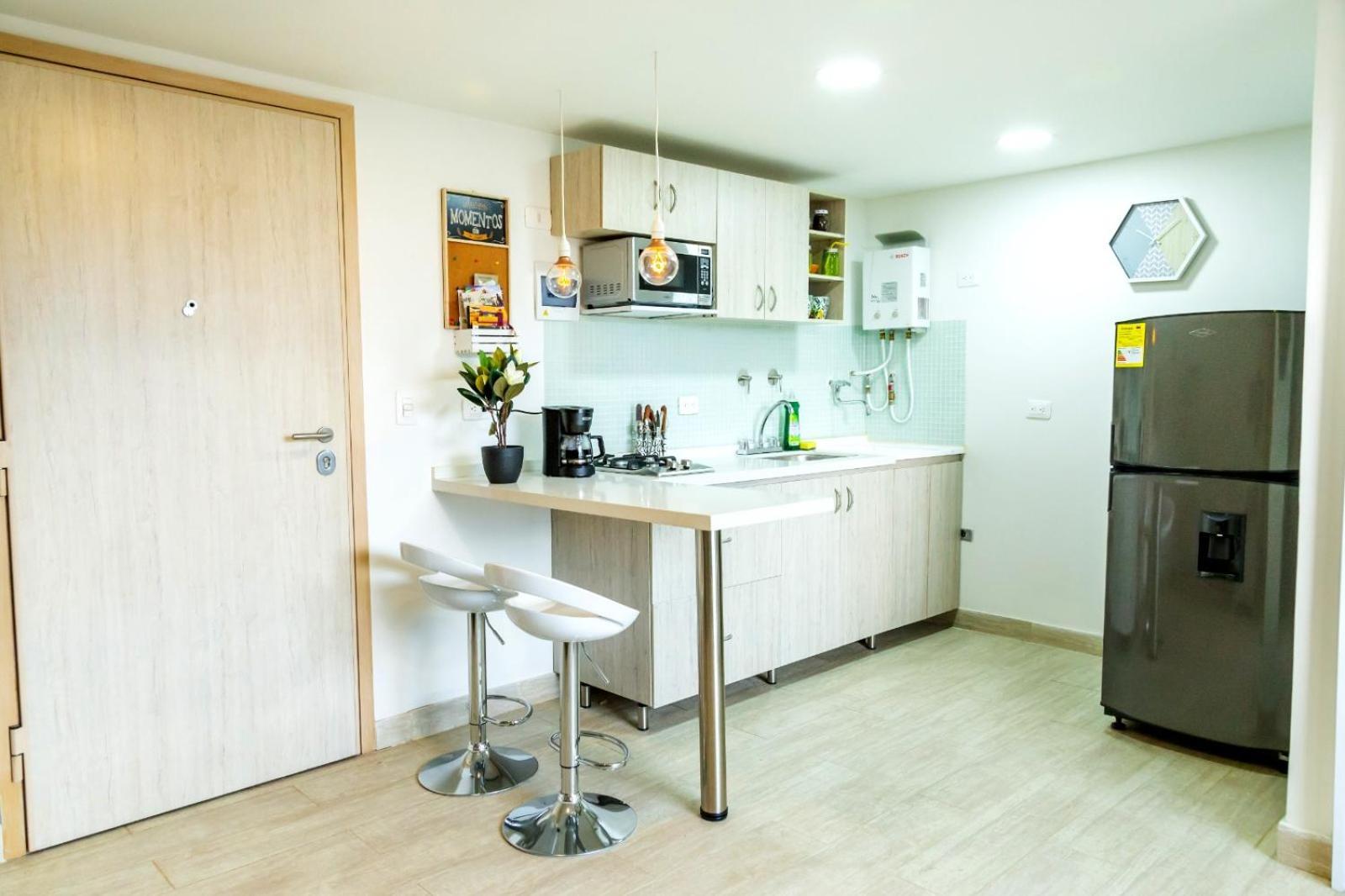 El Poblado 809 Acomodacion Familiar 1 A 5 Personas Apartamento Medellín