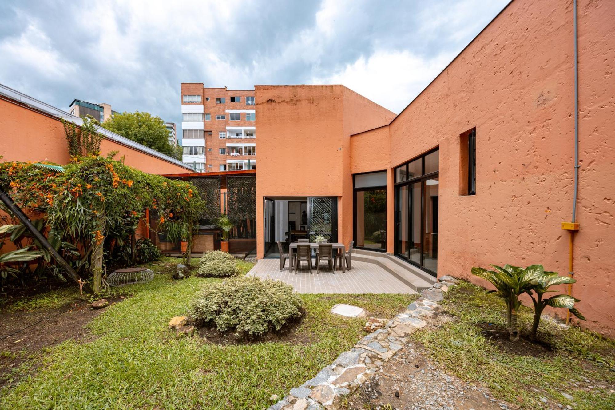 5br Poblado Close To Lleras Jacuzzi Cinema Ac Villa