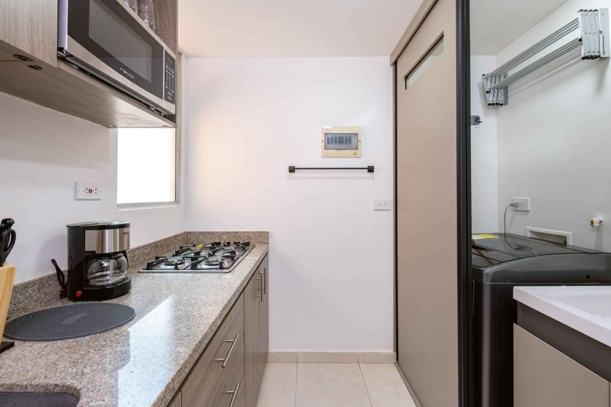 Comodos De 1 Con Vista En Laureles Apartment *