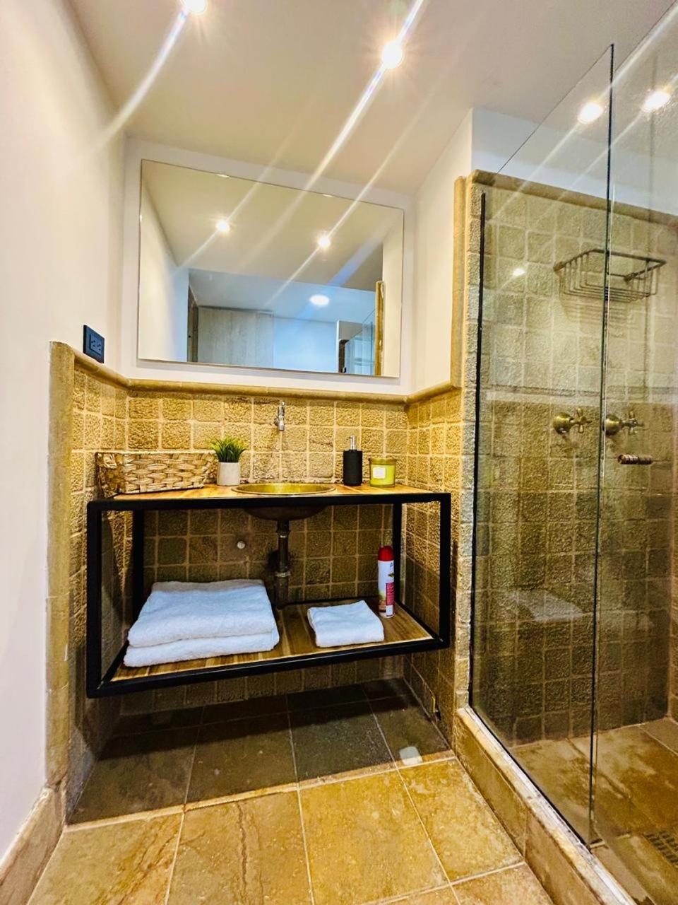 Apartment Modern, Apt/near Tourist Sites. Medellin