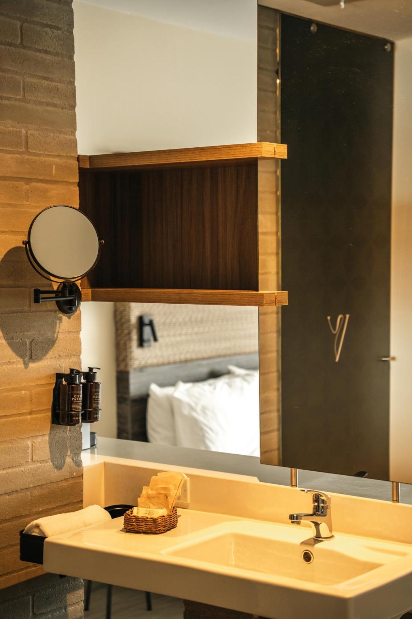 V Grand Hotel, A Member Of Radisson Individuals Medellin