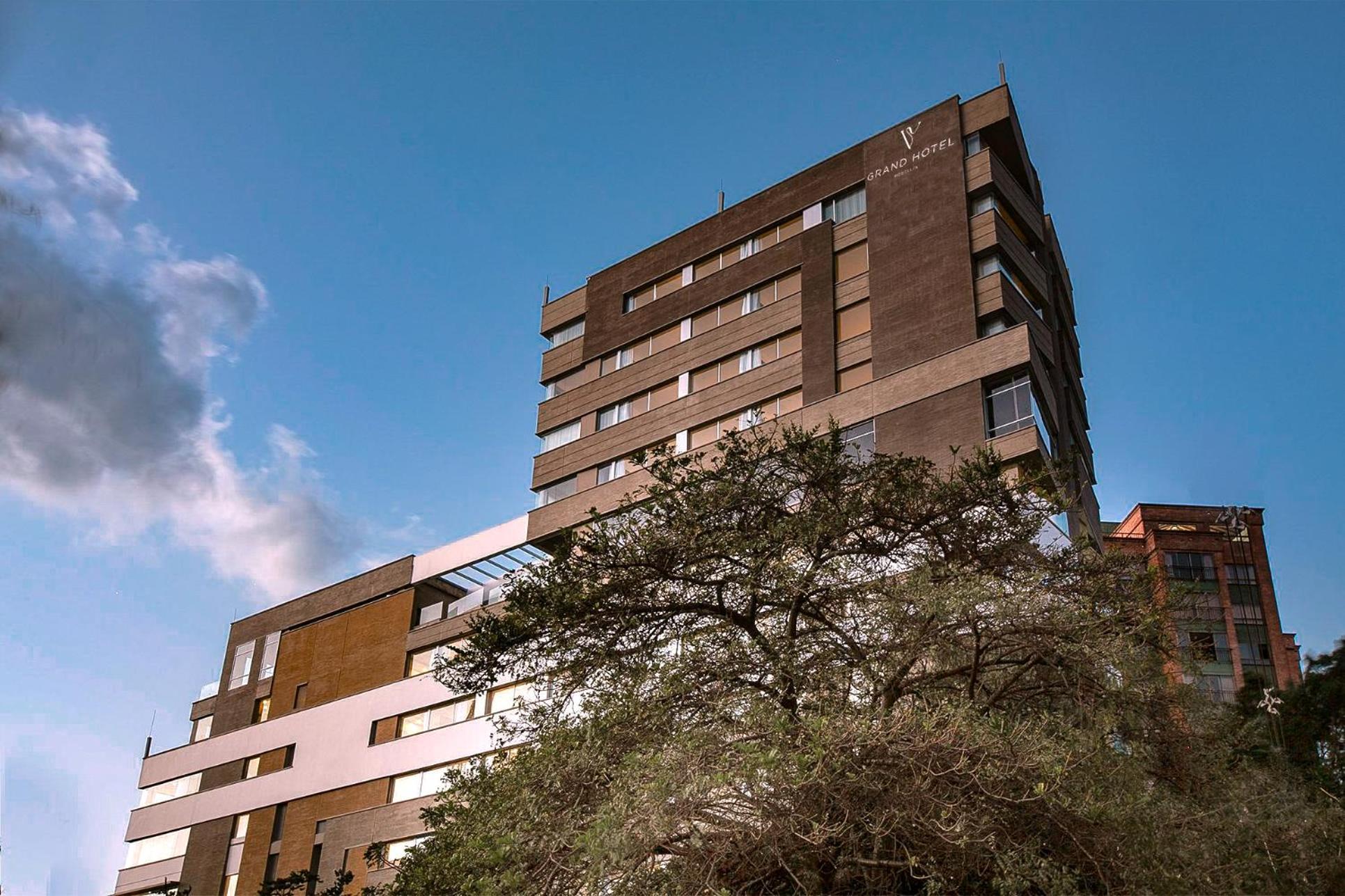Hotel V Grand Hotel, A Member Of Radisson Individuals Medellin
