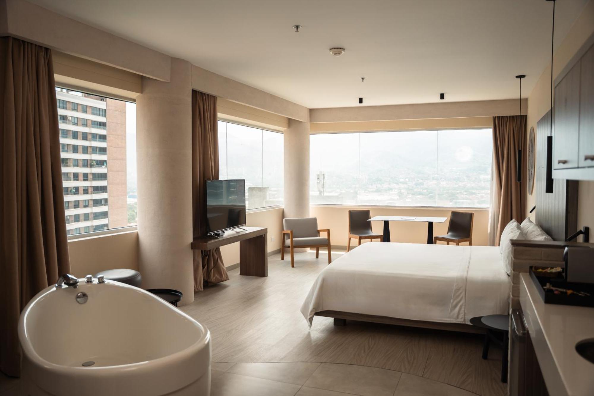 Hotel Viaggio Grand Select 4*
