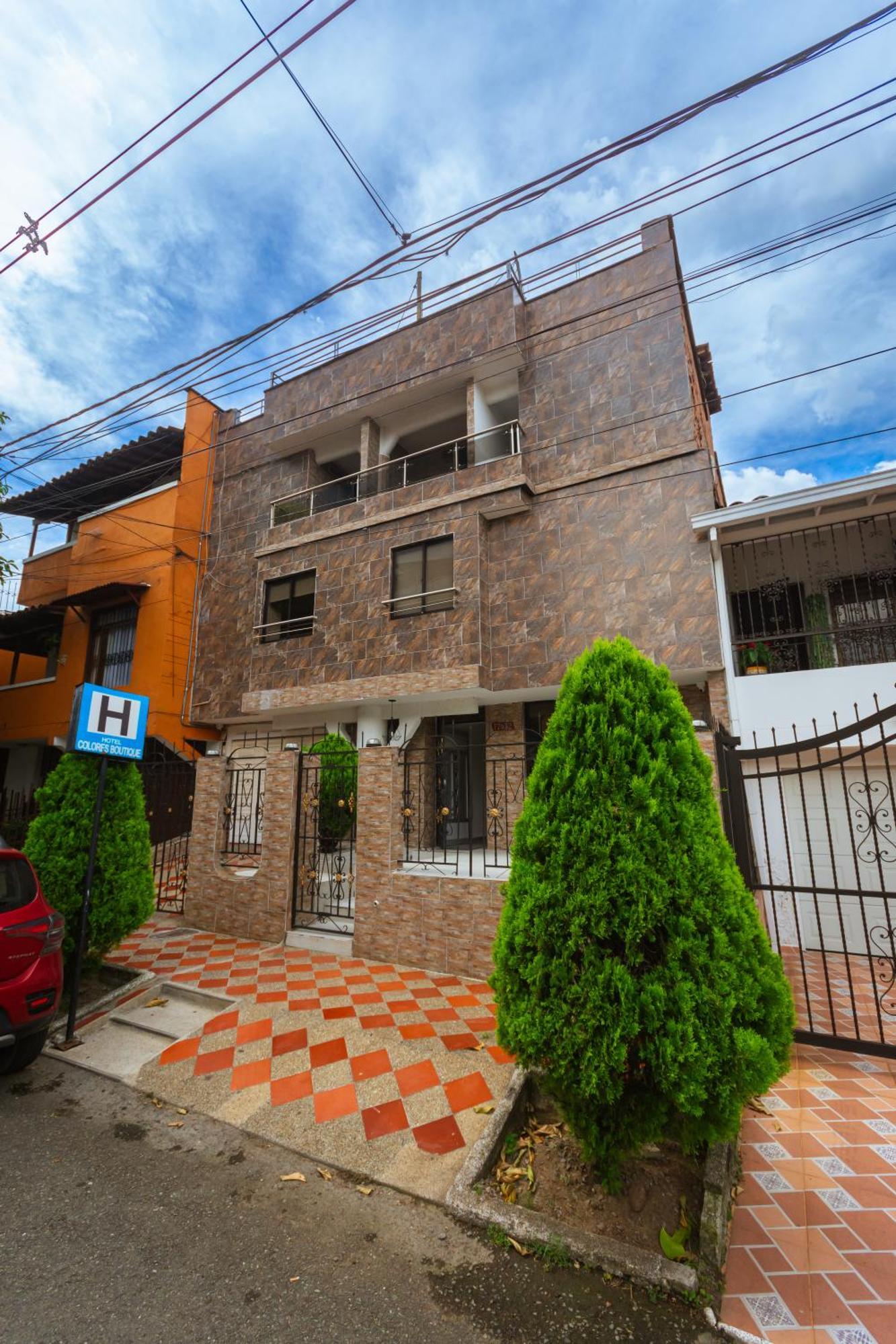 Hotel Colores Boutique 4*