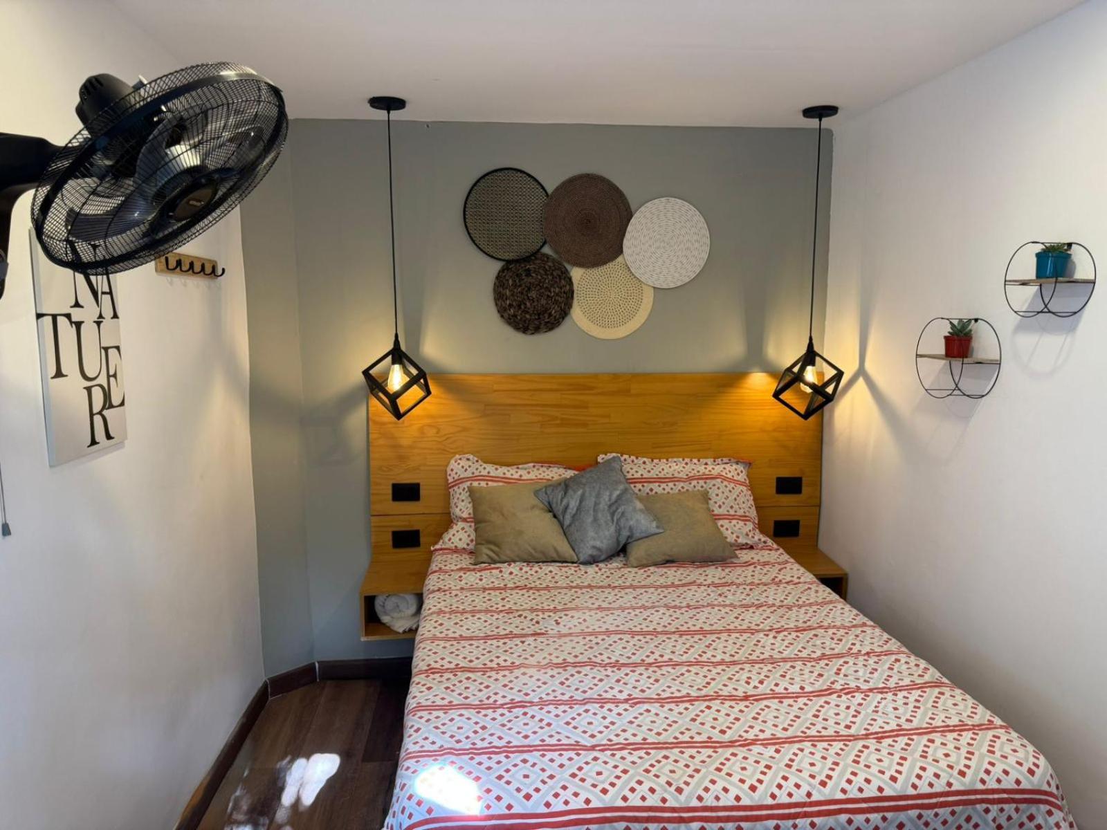 Pura Vida La 70 Guest house