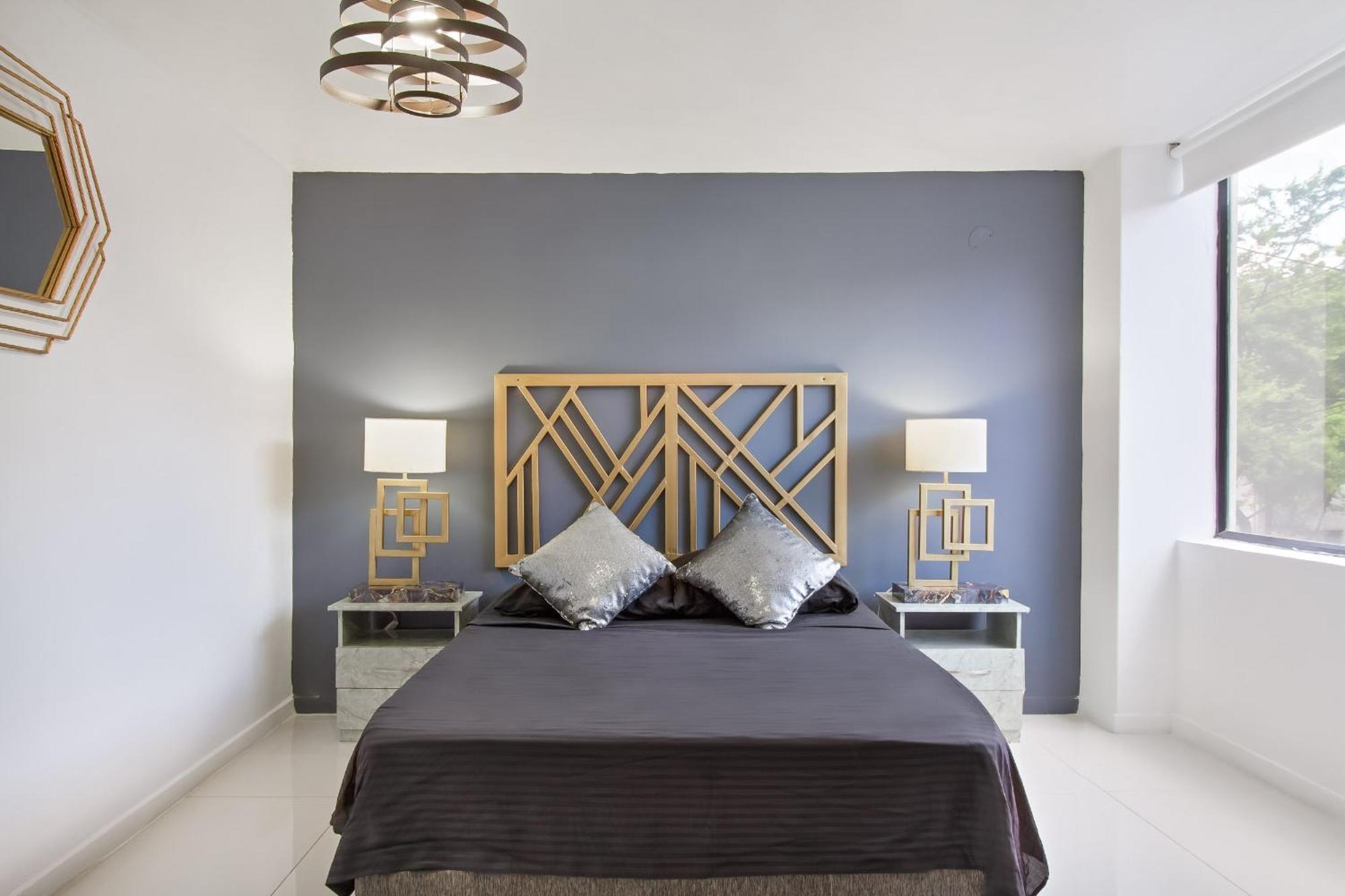 Apartamento 2 Bedroom - One Block From Lleras Park, P1 Medellín
