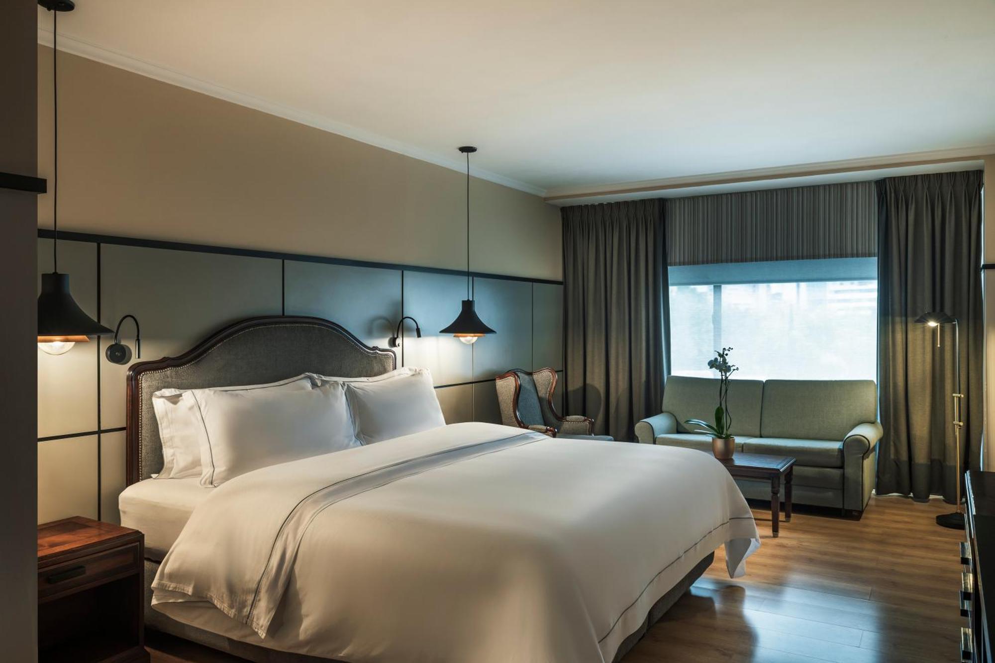 Hotel Poblado Plaza 5*