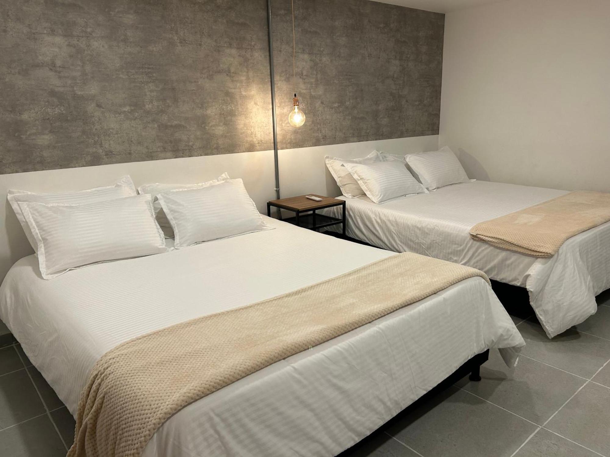 79 Poblado Hotel