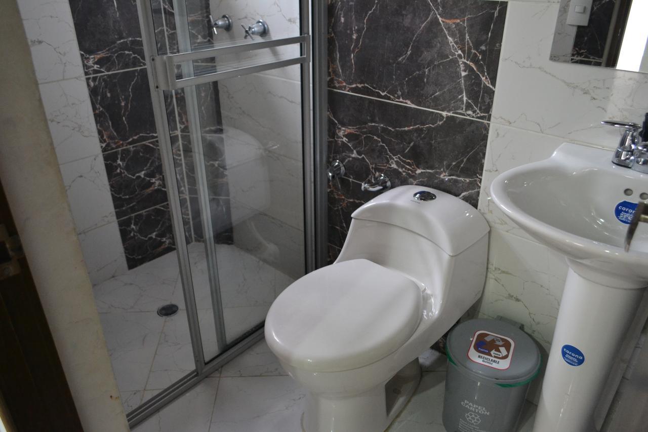 Economy hotel Punto Dos Suites Medellin