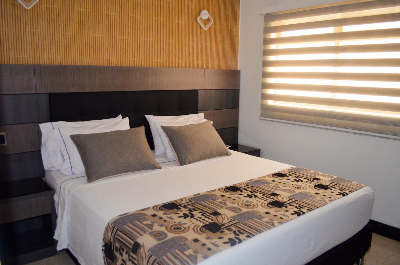 Hotel Parque 70 4*